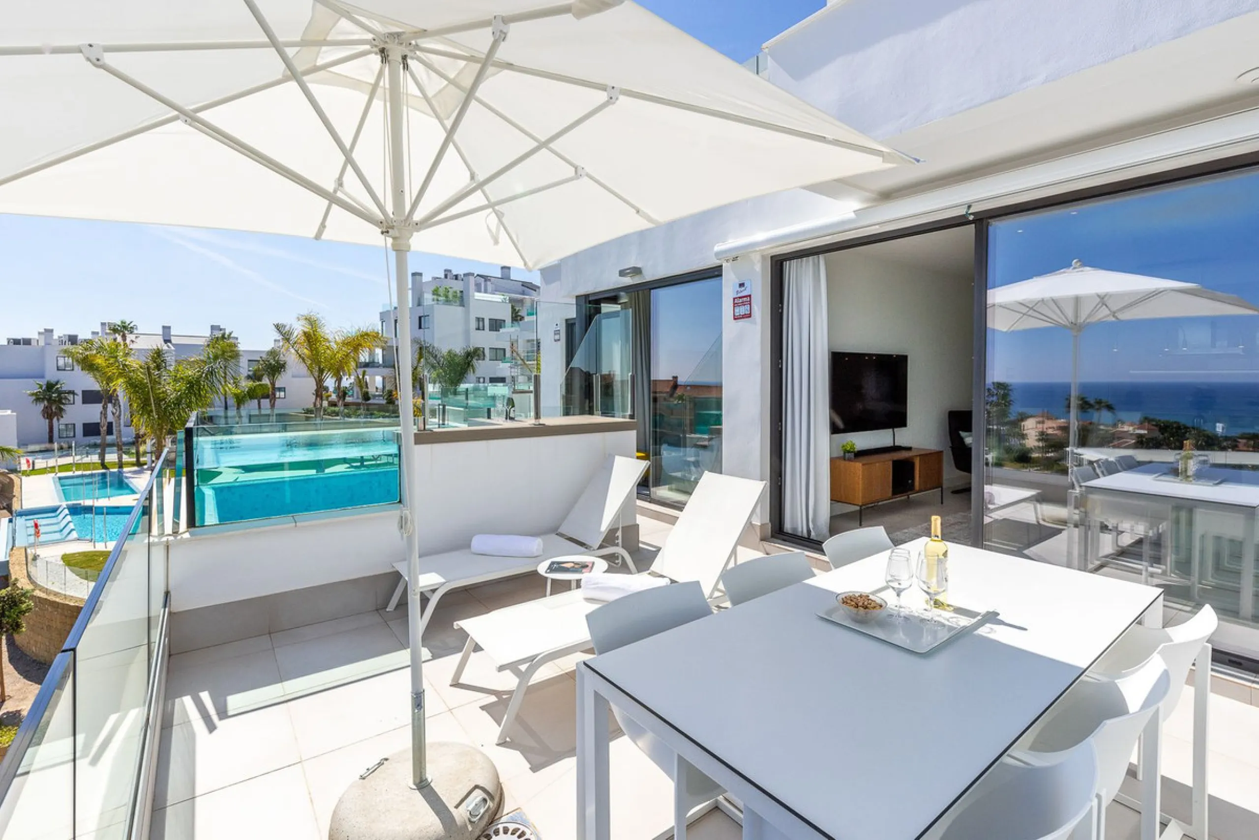 Exclusive Modern Apartment in Santa Barbara Heights – Mijas Costa