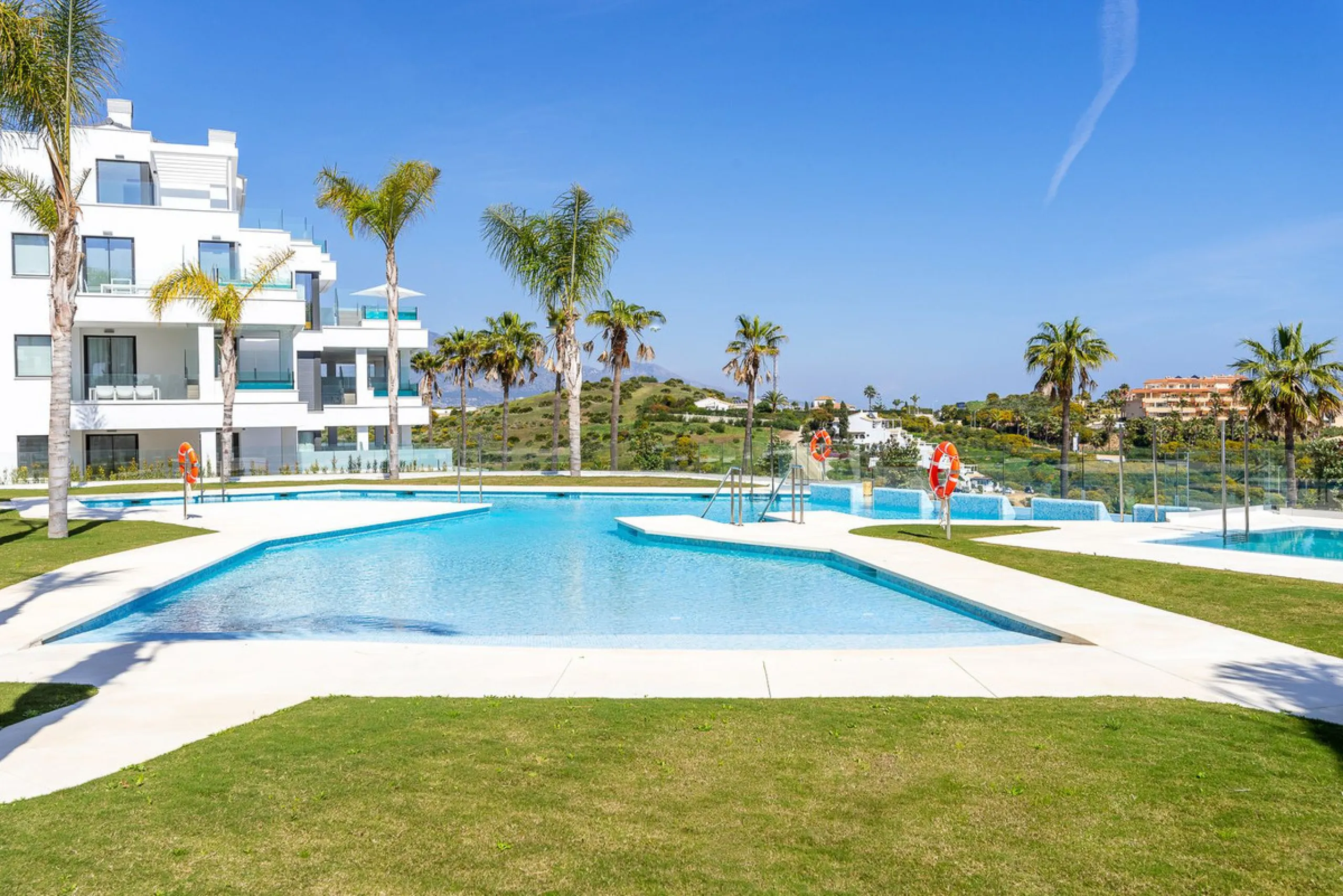 Exclusive Modern Apartment in Santa Barbara Heights – Mijas Costa