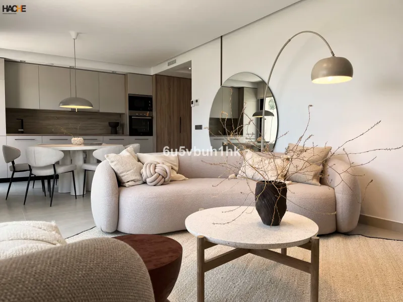 Nestled within an exclusive development of just 14 units, this stunning penthouse is situated alongside the renowned La Quinta Golf resort, celebrated for its exceptional golfing experience and prime location. Enjoy effortless access to nearby amenities, 