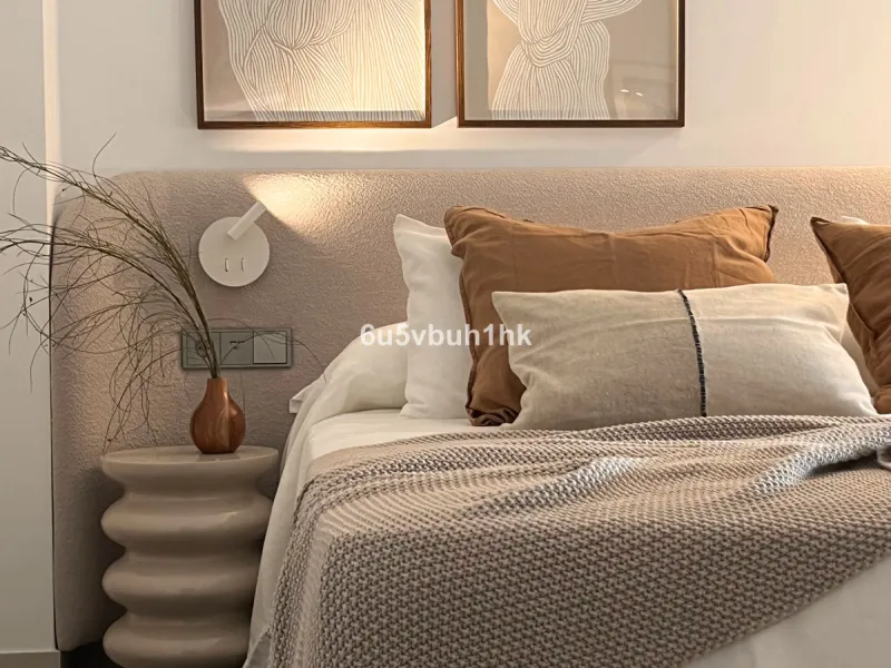 Nestled within an exclusive development of just 14 units, this stunning penthouse is situated alongside the renowned La Quinta Golf resort, celebrated for its exceptional golfing experience and prime location. Enjoy effortless access to nearby amenities, 
