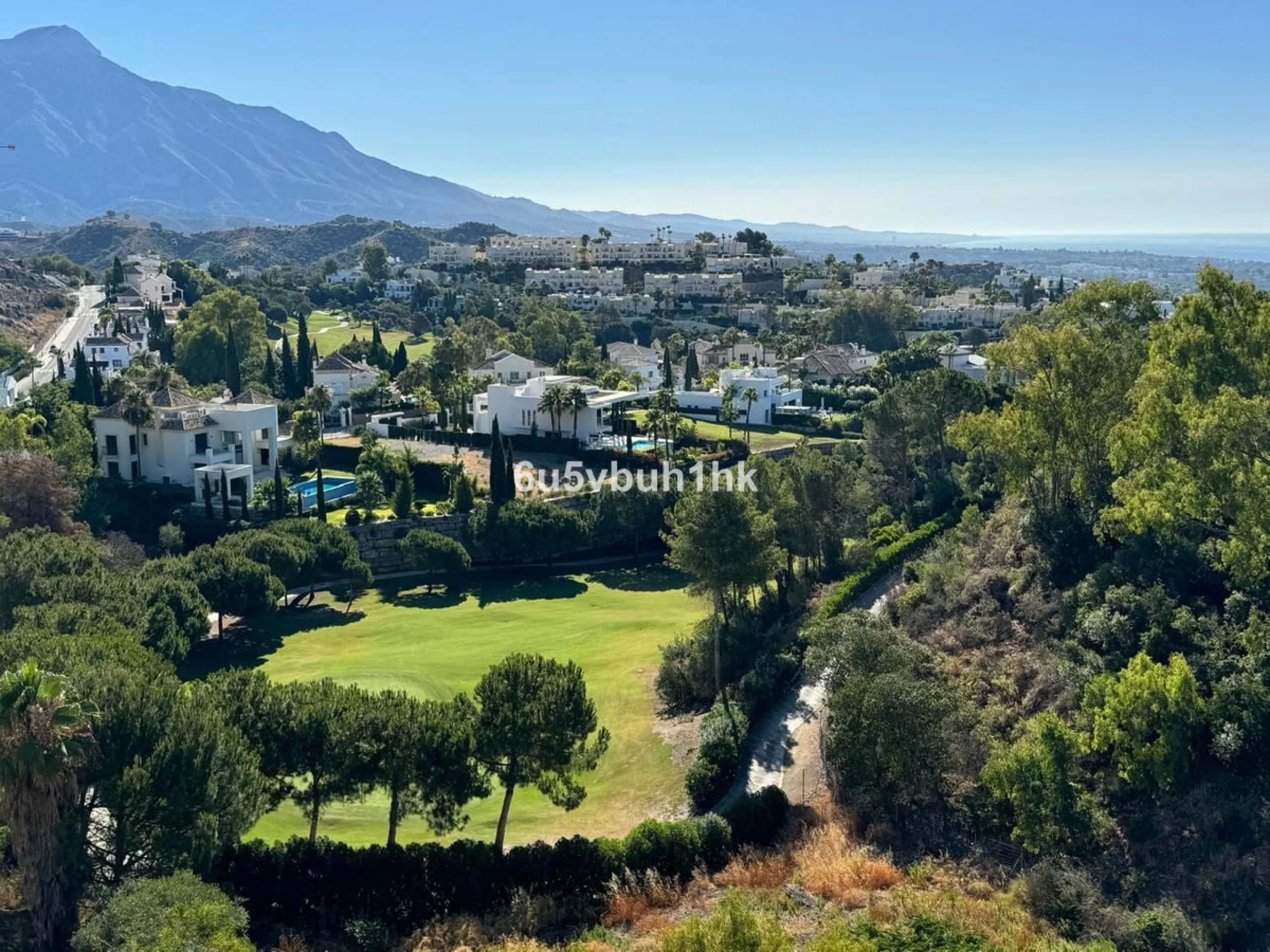 Nestled within an exclusive development of just 14 units, this stunning penthouse is situated alongside the renowned La Quinta Golf resort, celebrated for its exceptional golfing experience and prime location. Enjoy effortless access to nearby amenities, 