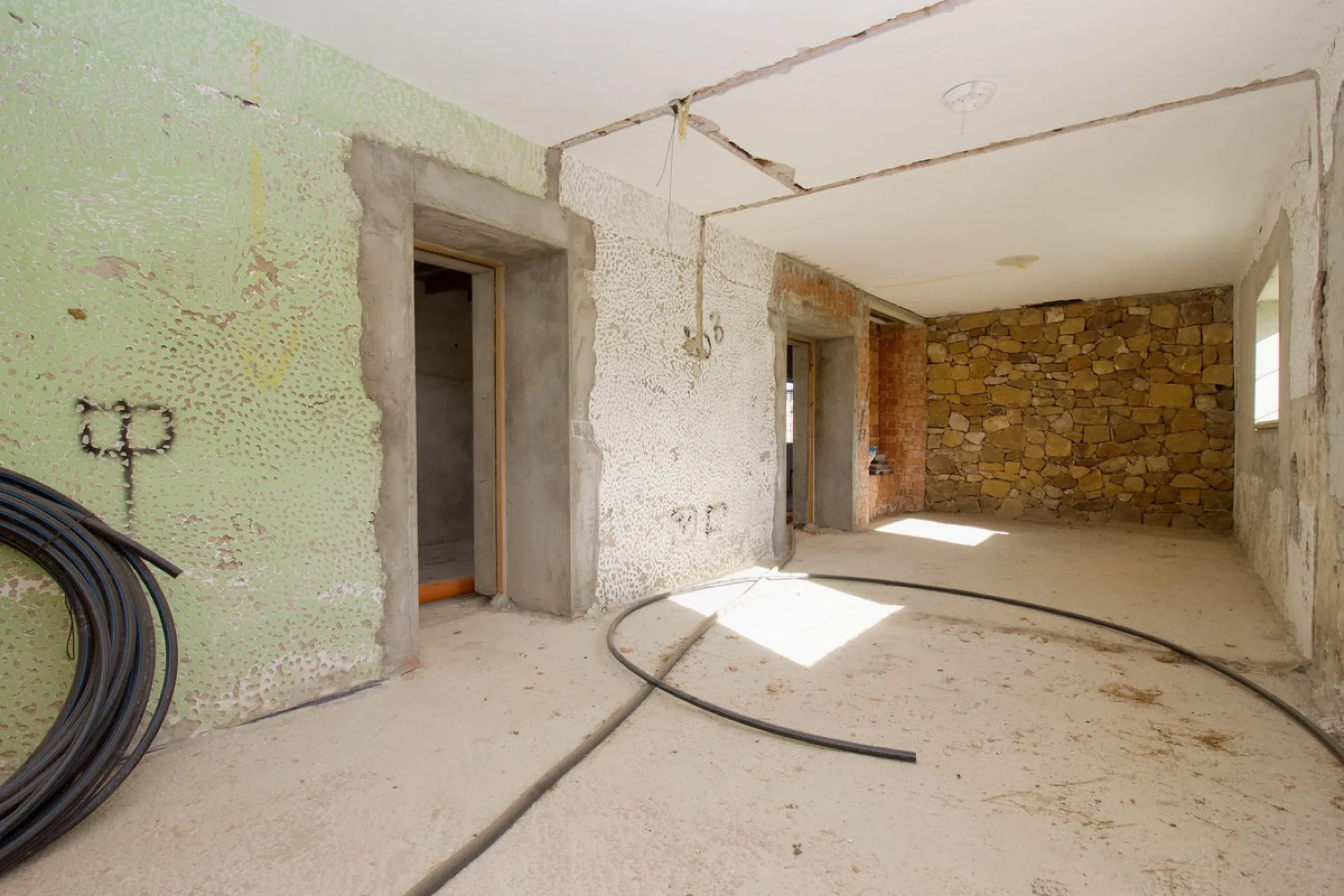 House - Finca - Cortijo в продаже в Coín, Málaga. В доме 5 спален и 5 ванных комнат. Площадь дома 360 м². Площадь участка 40000 м²