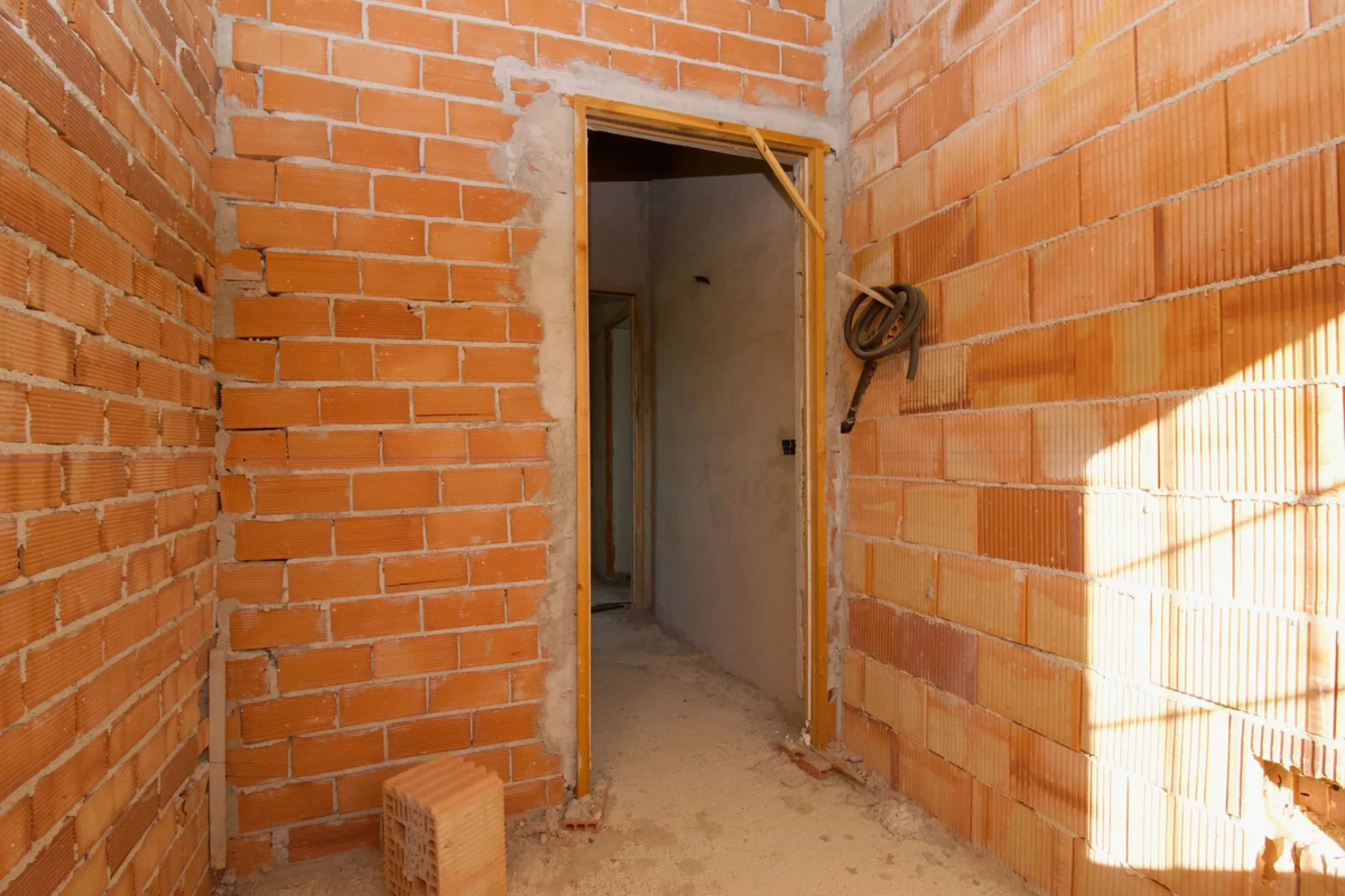 House - Finca - Cortijo в продаже в Coín, Málaga. В доме 5 спален и 5 ванных комнат. Площадь дома 360 м². Площадь участка 40000 м²