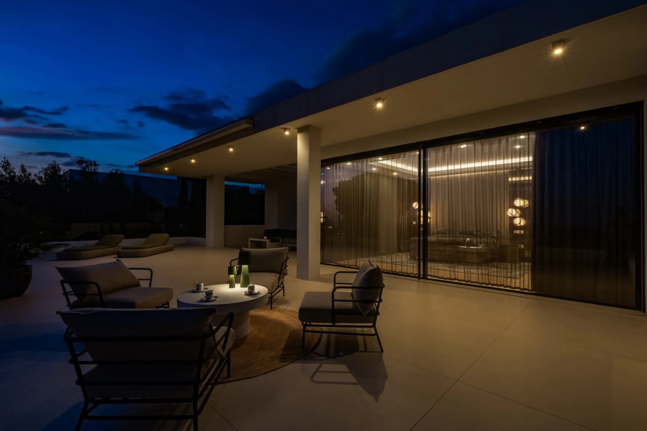 This exceptional villa is nestled within an exclusive gated community in Marbella's prestigious Golden Mile. Set on a generous south-facing plot, the property is bathed in natural sunlight and enjoys breathtaking panoramic sea views from both floors, crea