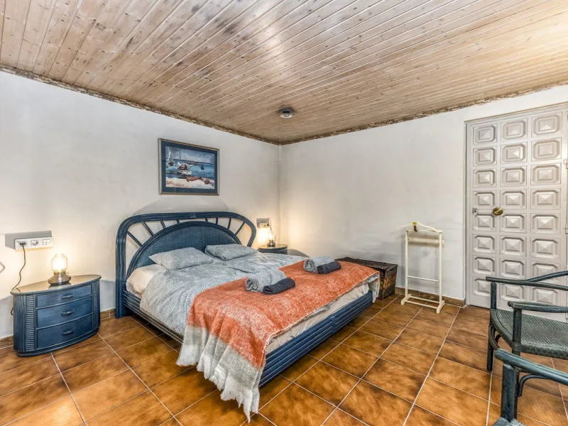 House - Detached Villa в продаже в Benalmadena, Málaga. В доме 6 спален и 6 ванных комнат. Площадь дома 500 м². Площадь участка 1590 м²