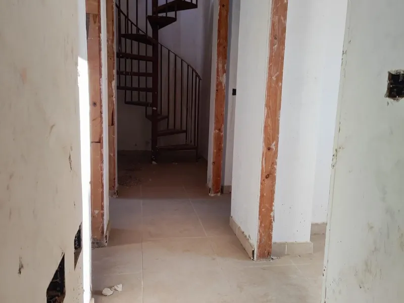 House - Semi-Detached House в продаже в Alcaucín, Málaga. В доме 3 спален и 2 ванных комнат. Площадь дома 7950 м²