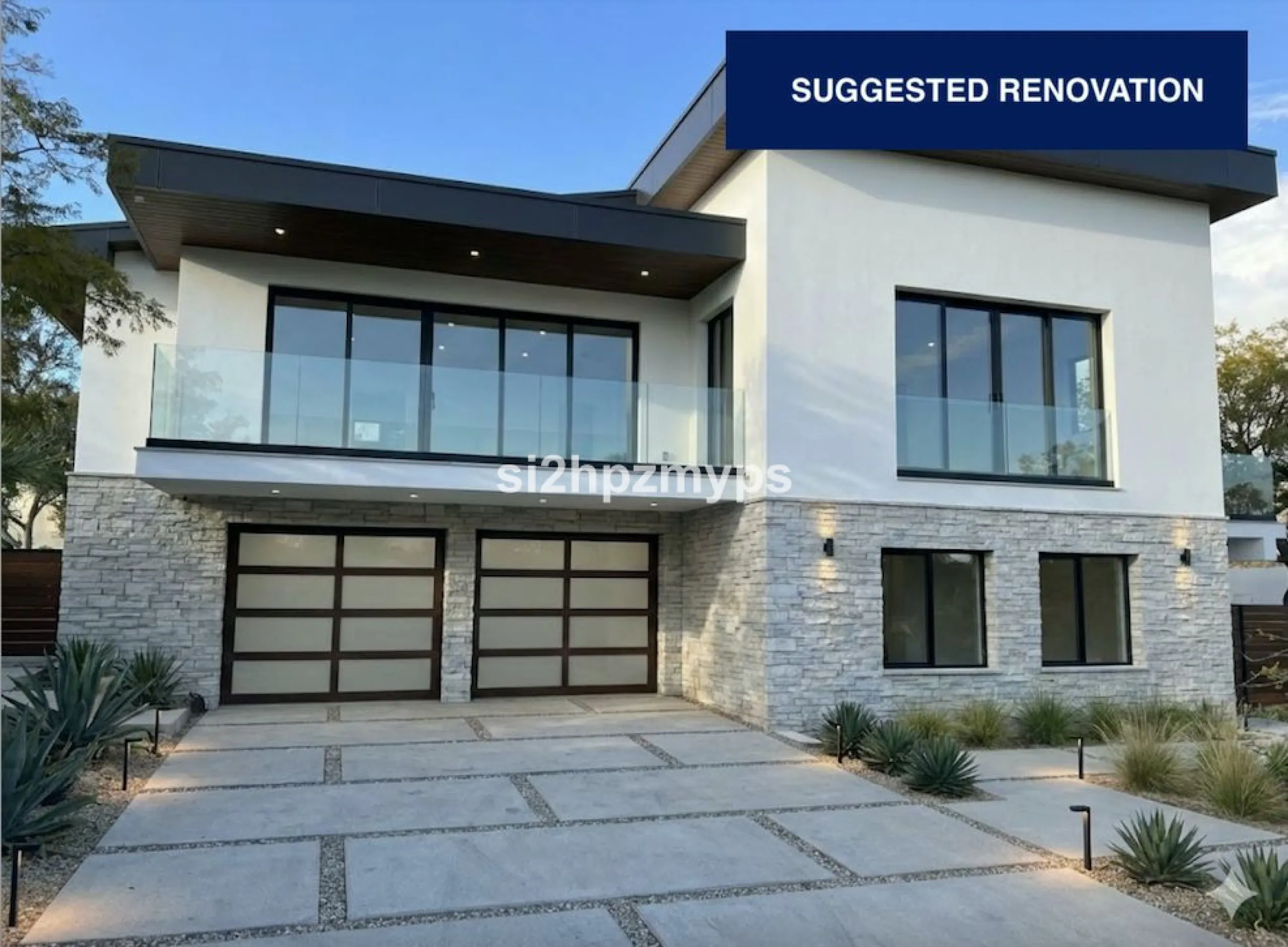 Large villa with private pool in a sunny location overlooking Nerja! Welcome to this large villa of 300 sqm which houses, in addition to the main house, a separate studio and a guest apartment. The main house consists of four bedrooms, three bathrooms and