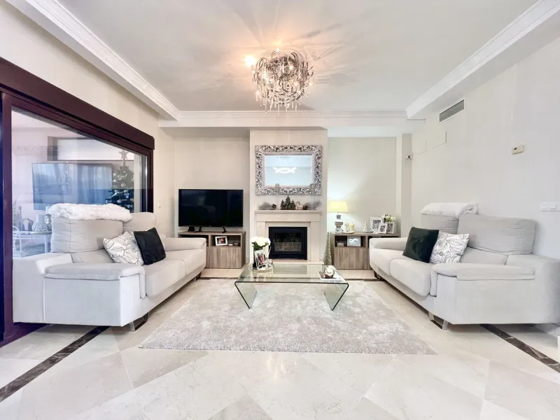 Townhouse in Estepona ✨