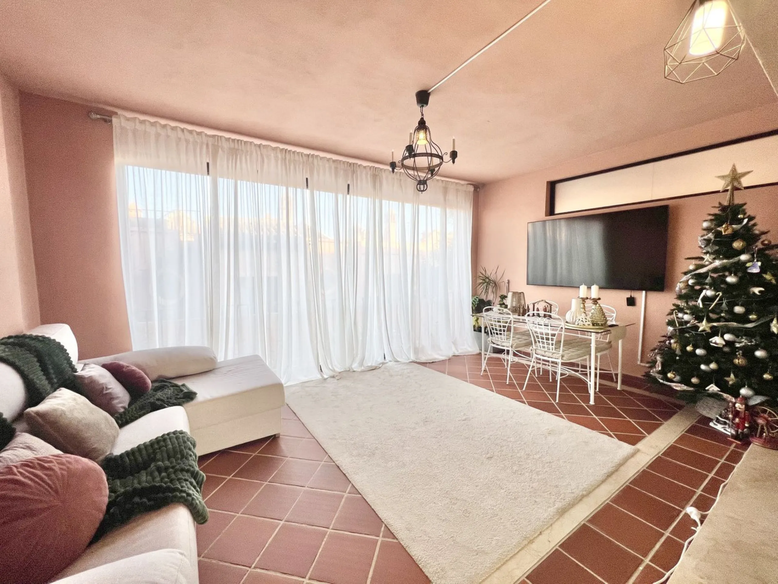 Townhouse in Estepona ✨