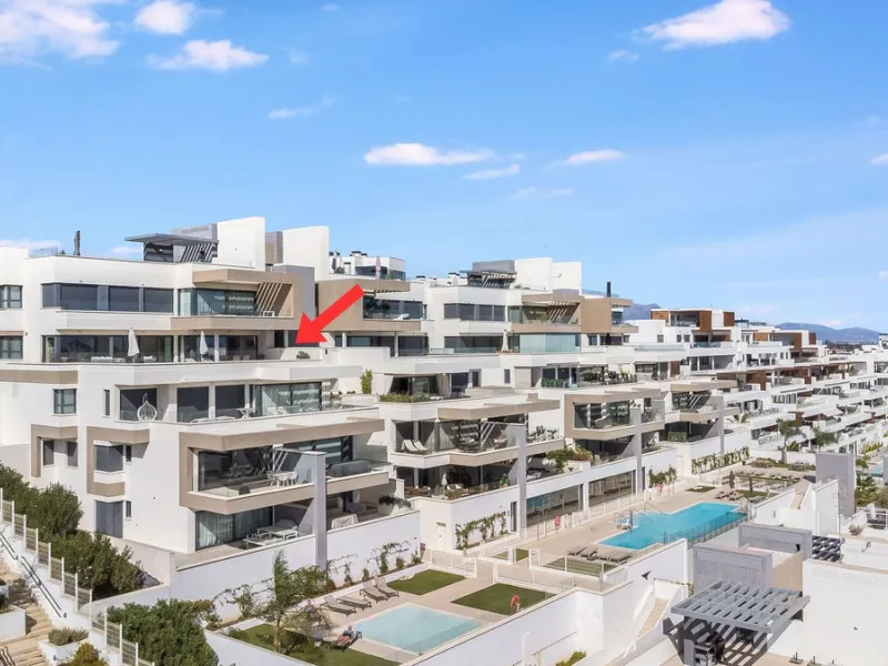 Exclusive Top-Floor Corner Apartment with Panoramic Sea Views – Las Mesas, Estepona