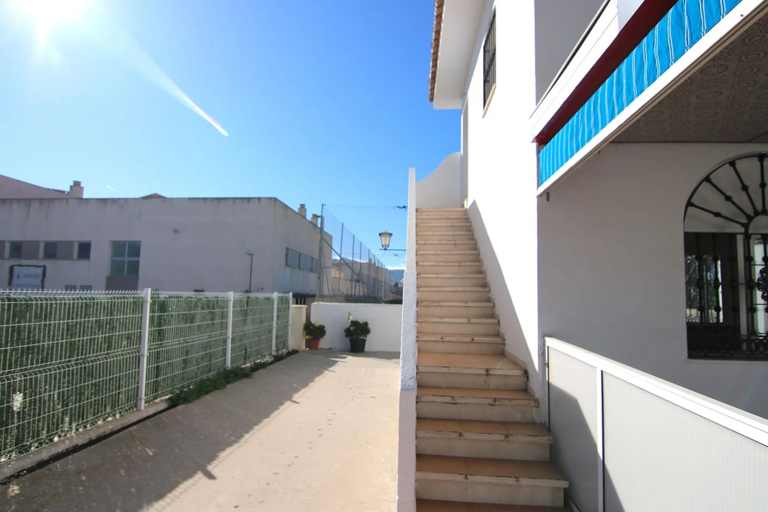 OPPORTUNITY IN COÍN! COMMERCIAL PROPERTY WITH GREAT POTENTIAL