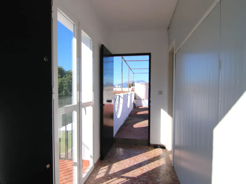 OPPORTUNITY IN COÍN! COMMERCIAL PROPERTY WITH GREAT POTENTIAL
