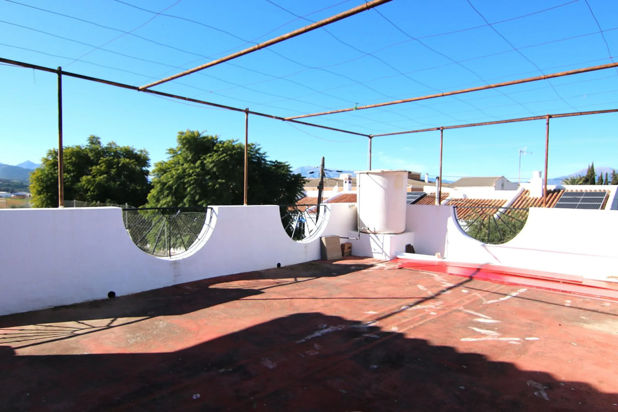 OPPORTUNITY IN COÍN! COMMERCIAL PROPERTY WITH GREAT POTENTIAL