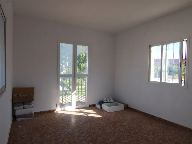 OPPORTUNITY IN COÍN! COMMERCIAL PROPERTY WITH GREAT POTENTIAL