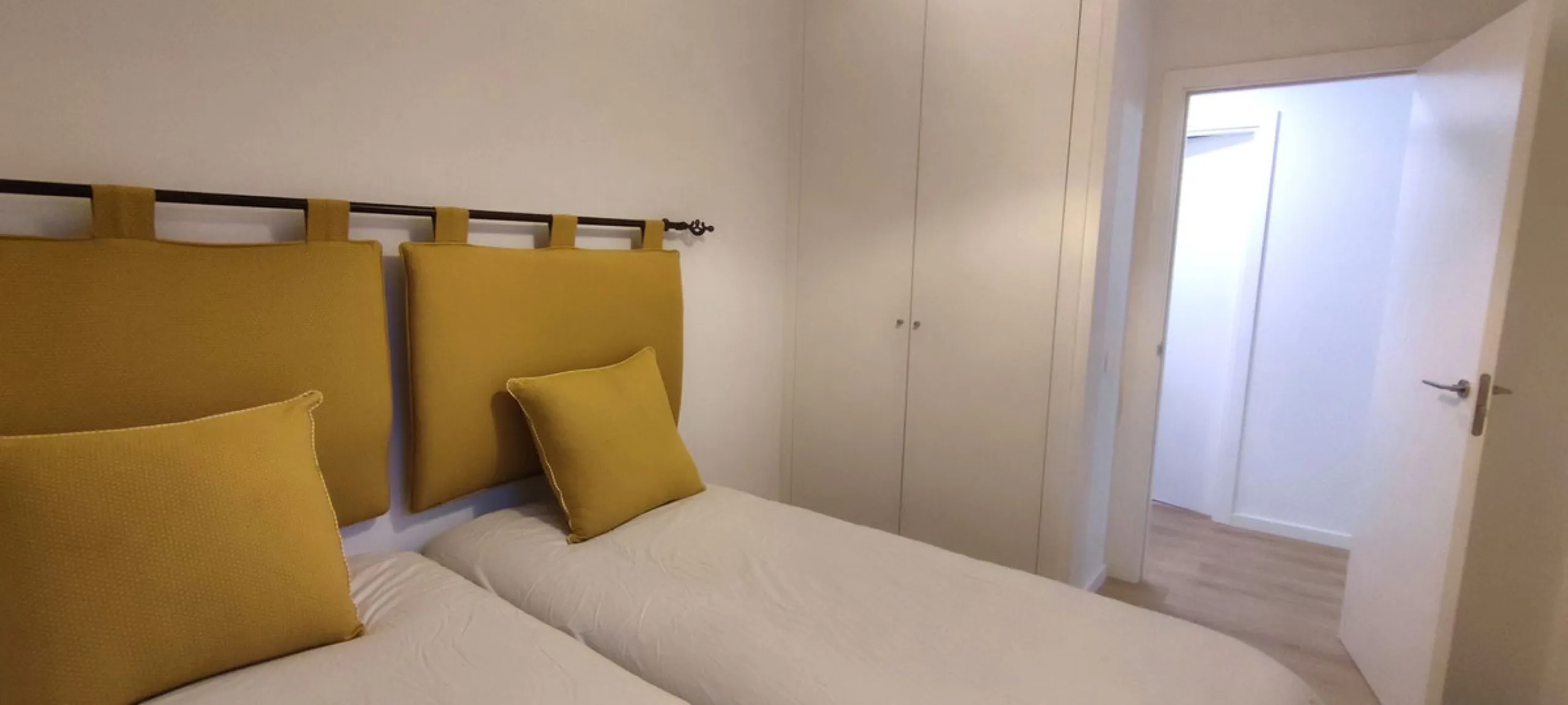Apartment - Ground Floor Apartment в продаже в Málaga, Málaga. В доме 2 спален и 1 ванных комнат. Площадь дома 79 м²