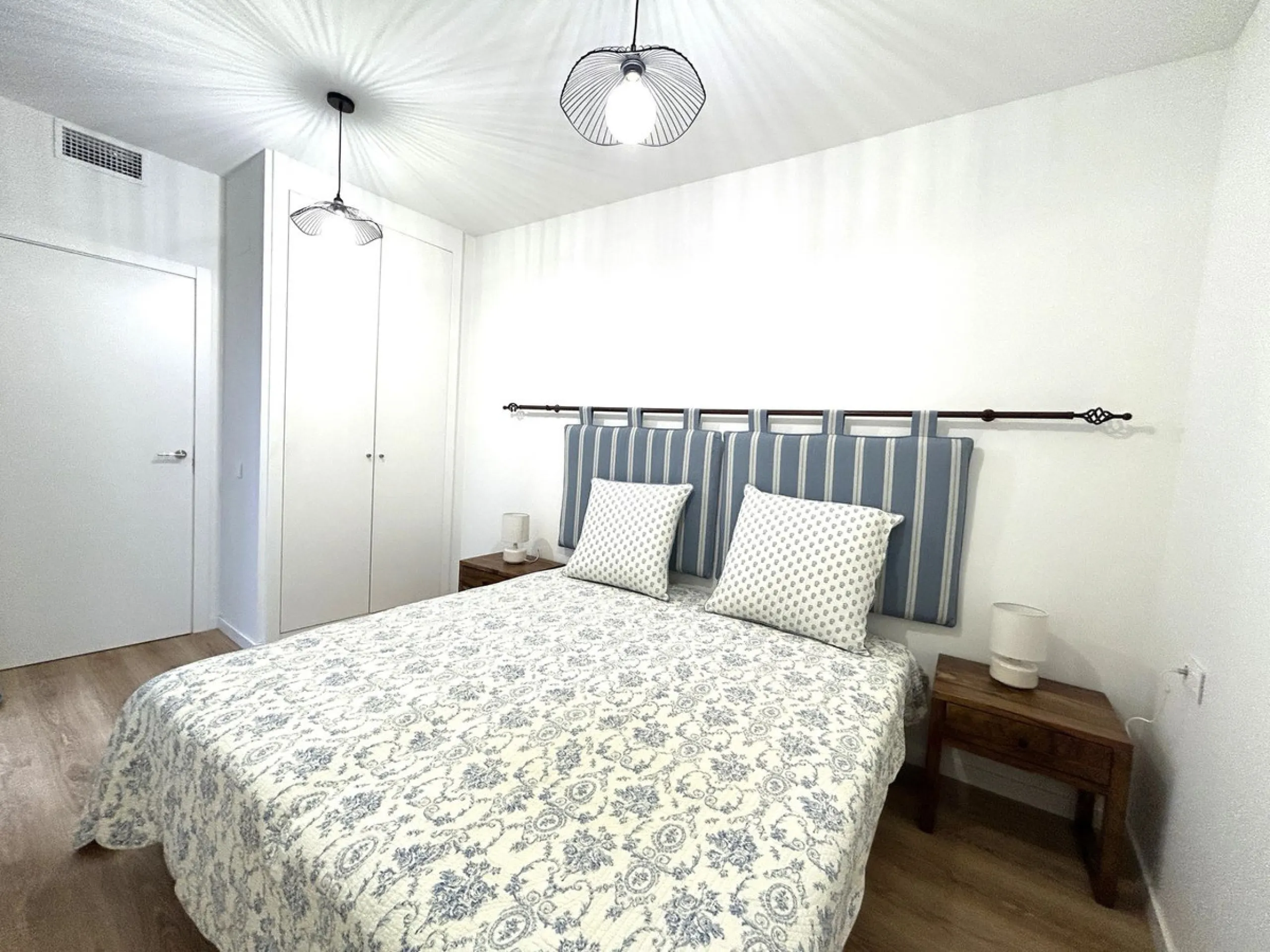 Apartment - Ground Floor Apartment в продаже в Málaga, Málaga. В доме 2 спален и 1 ванных комнат. Площадь дома 79 м²