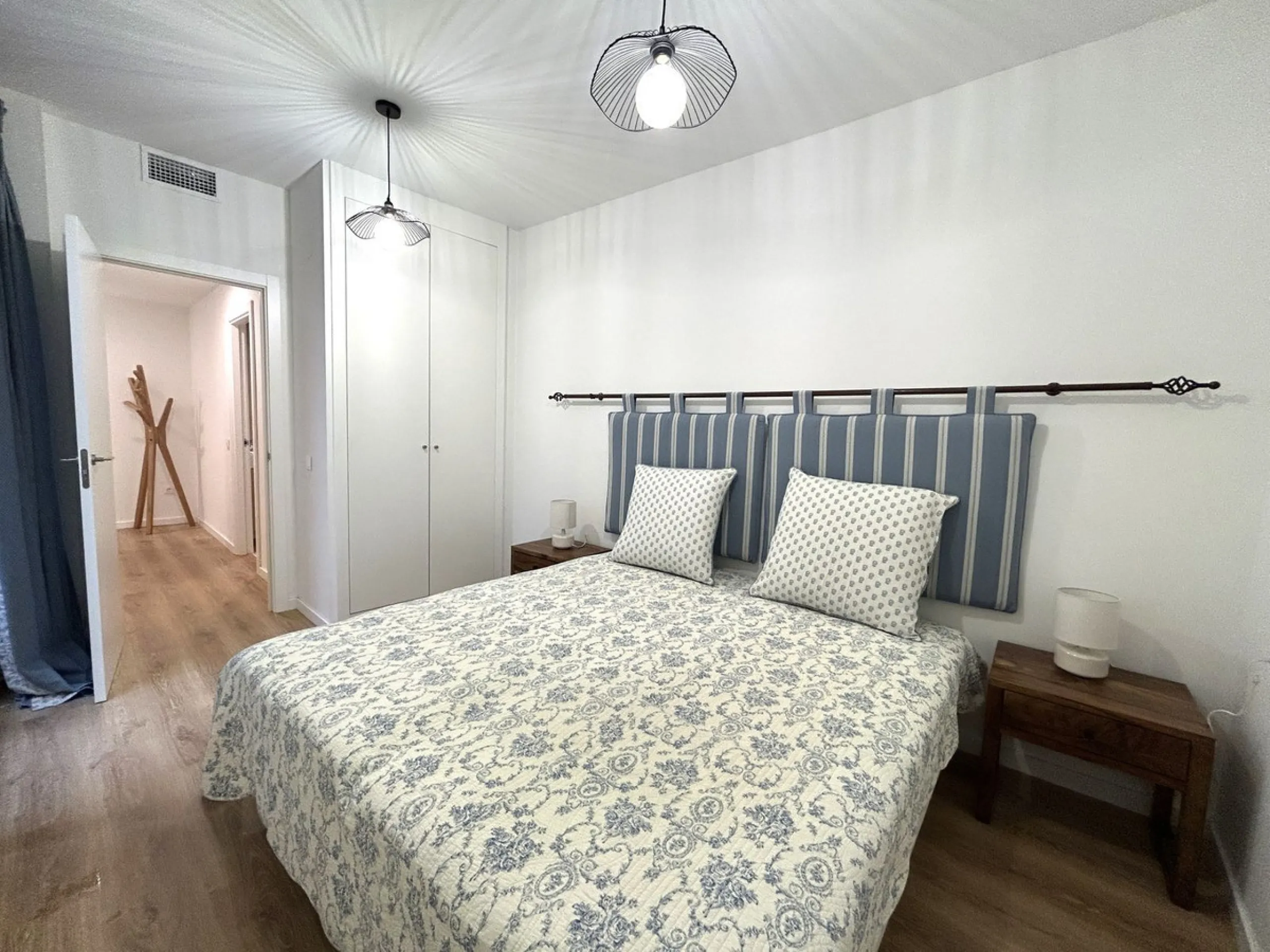 Apartment - Ground Floor Apartment в продаже в Málaga, Málaga. В доме 2 спален и 1 ванных комнат. Площадь дома 79 м²