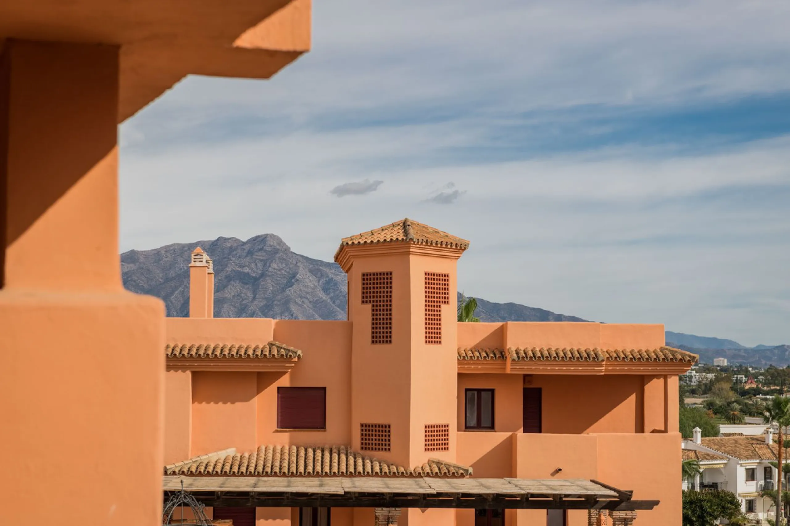 A stunning 2-bedroom, 2-bathroom, first floor apartment in a wonderful resort, offering Sea, Golf, and Mountain Views.