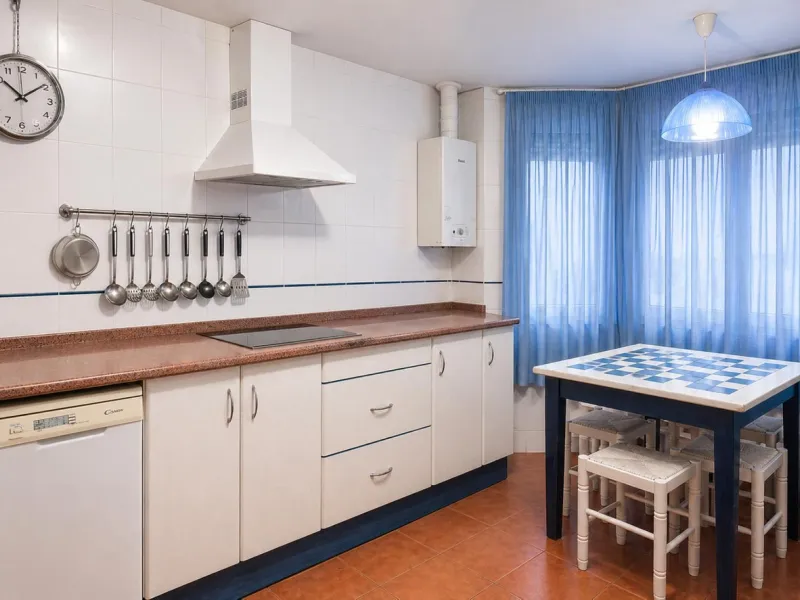 Stunning Corner Townhouse in Private Urbanization