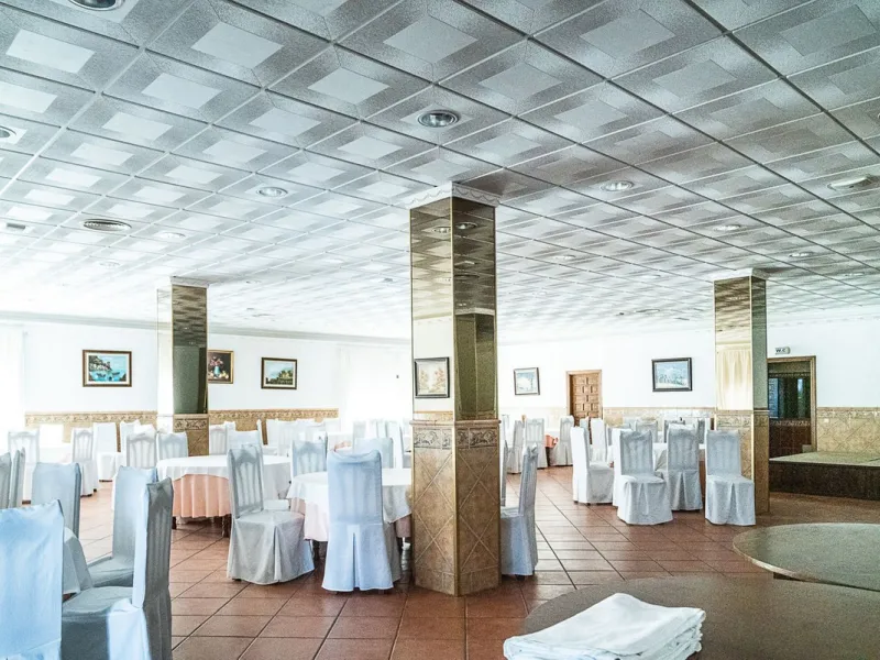 Corner property in Camino de Coín