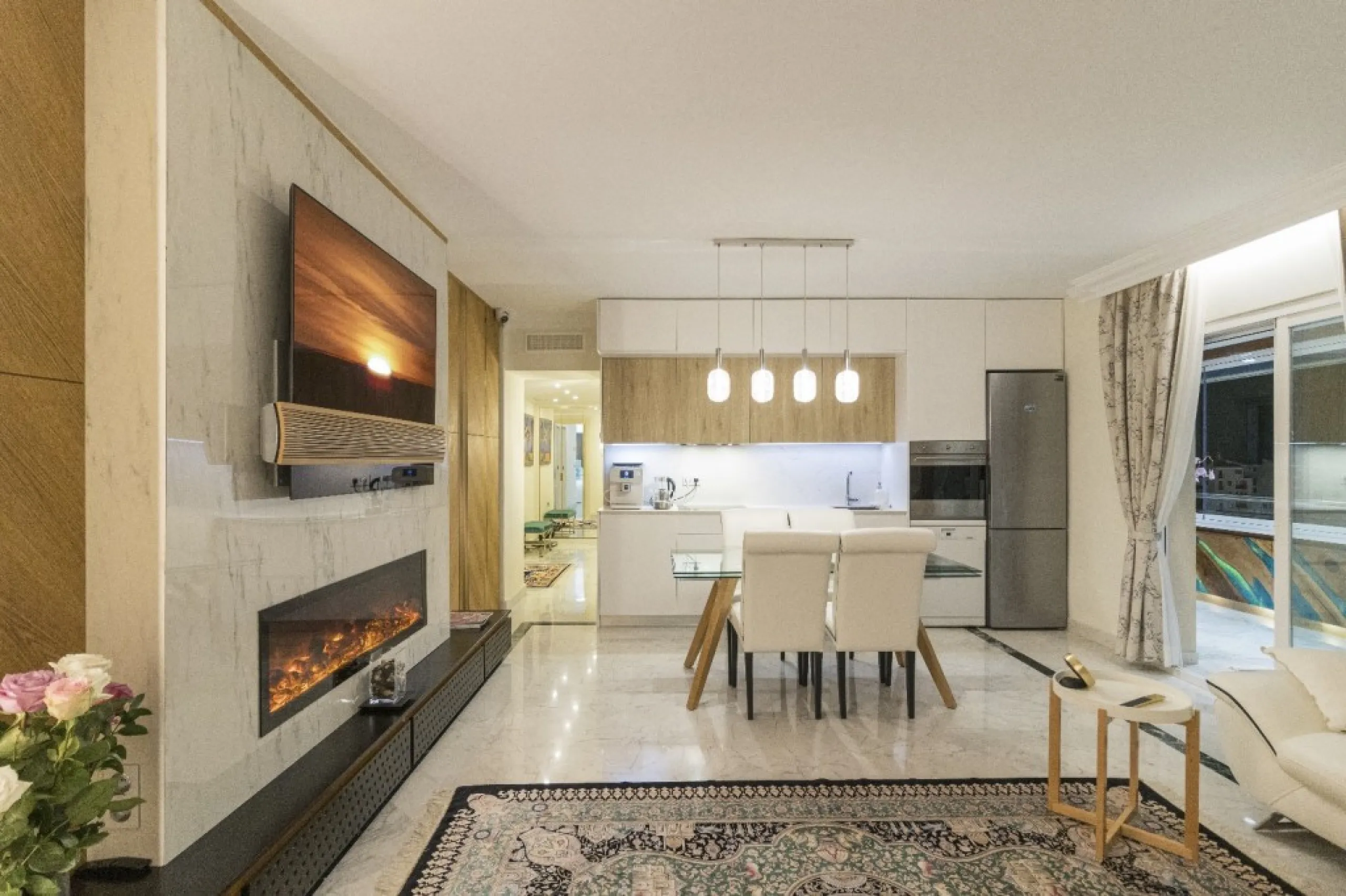 Apartment - Middle Floor Apartment в продаже в Marbella, Málaga. В доме 3 спален и 2 ванных комнат. Площадь дома 148 м²