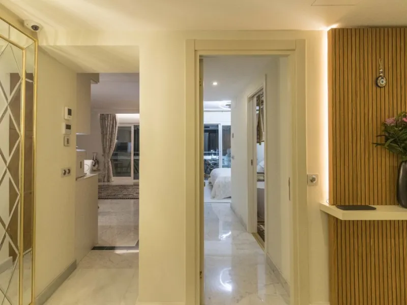 Apartment - Middle Floor Apartment в продаже в Marbella, Málaga. В доме 3 спален и 2 ванных комнат. Площадь дома 148 м²