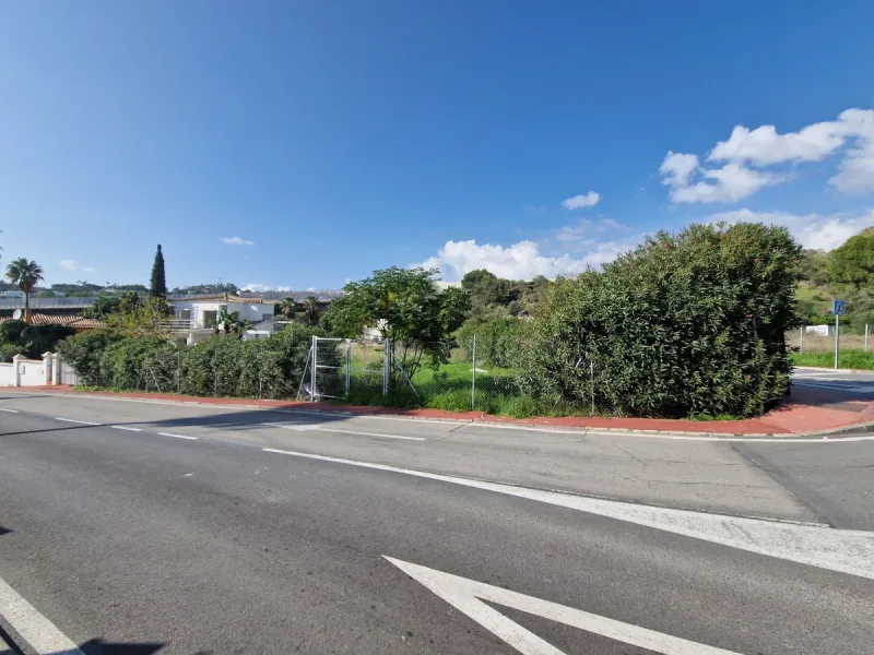 Plot - Residential Plot в продаже в Marbella, Málaga. Площадь участка 800 м²