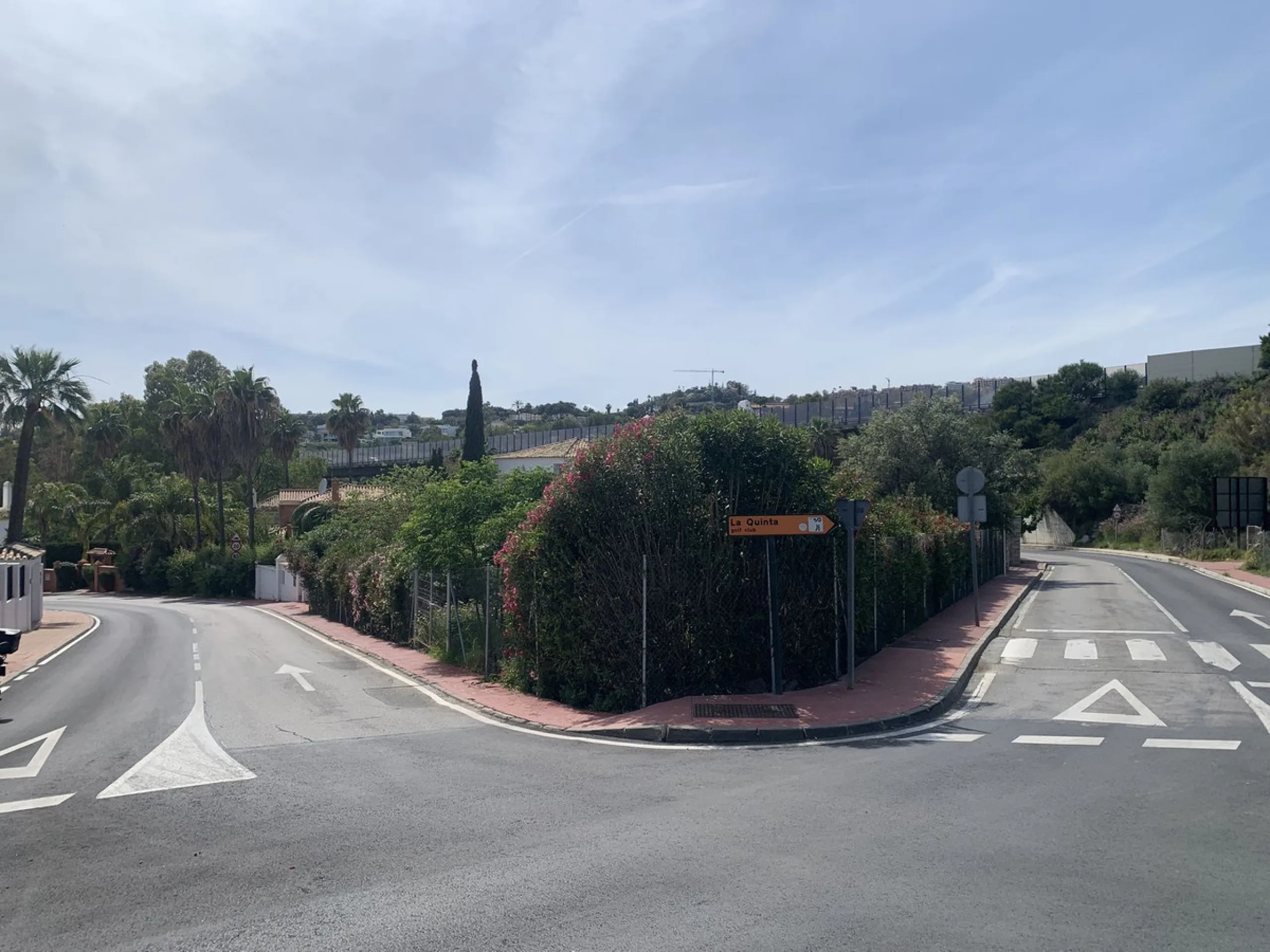 Plot - Residential Plot в продаже в Marbella, Málaga. Площадь участка 800 м²