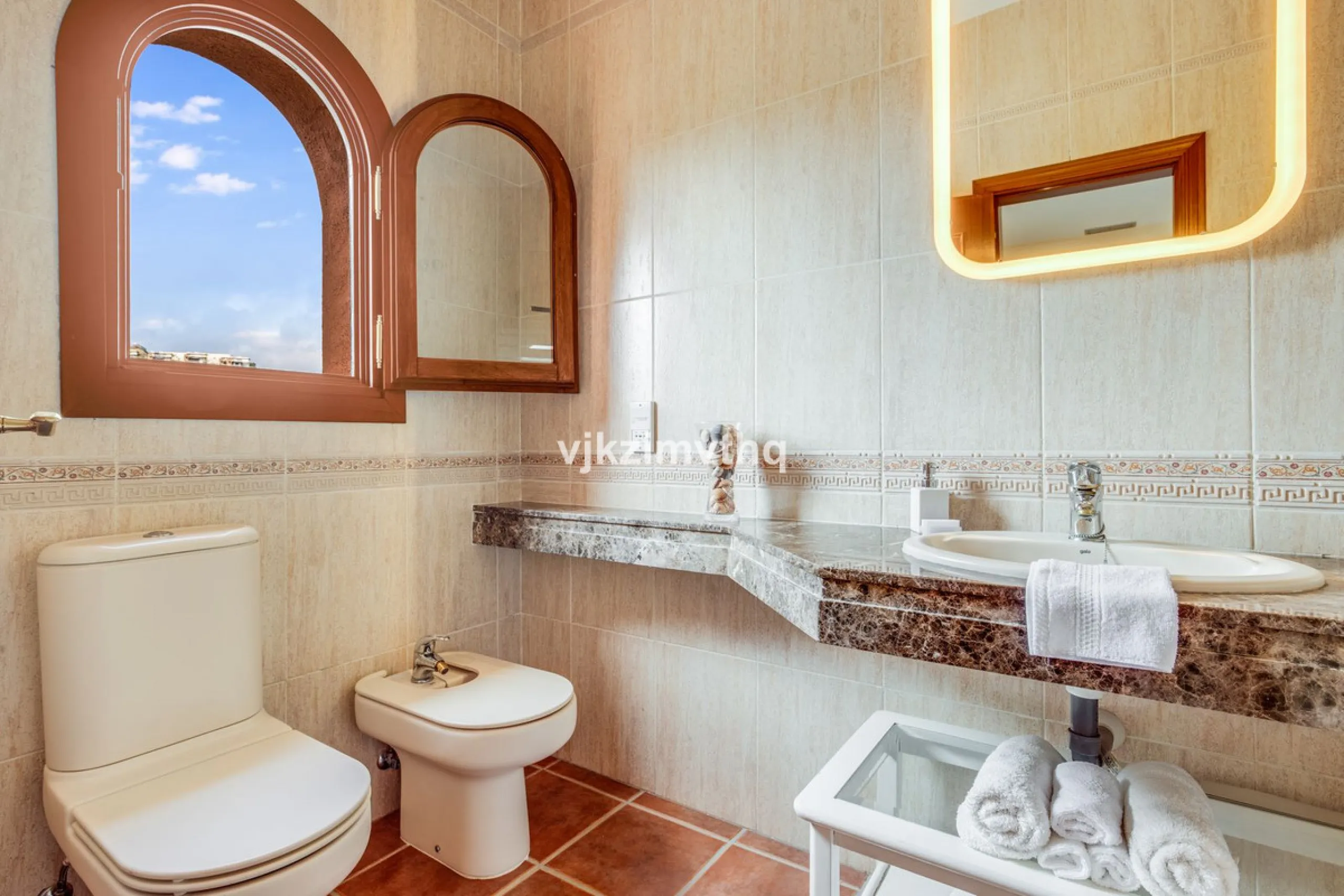 Luxury Andalusian Villa with Heated Pool, Jacuzzi & 5-Car Garage | La Alquería