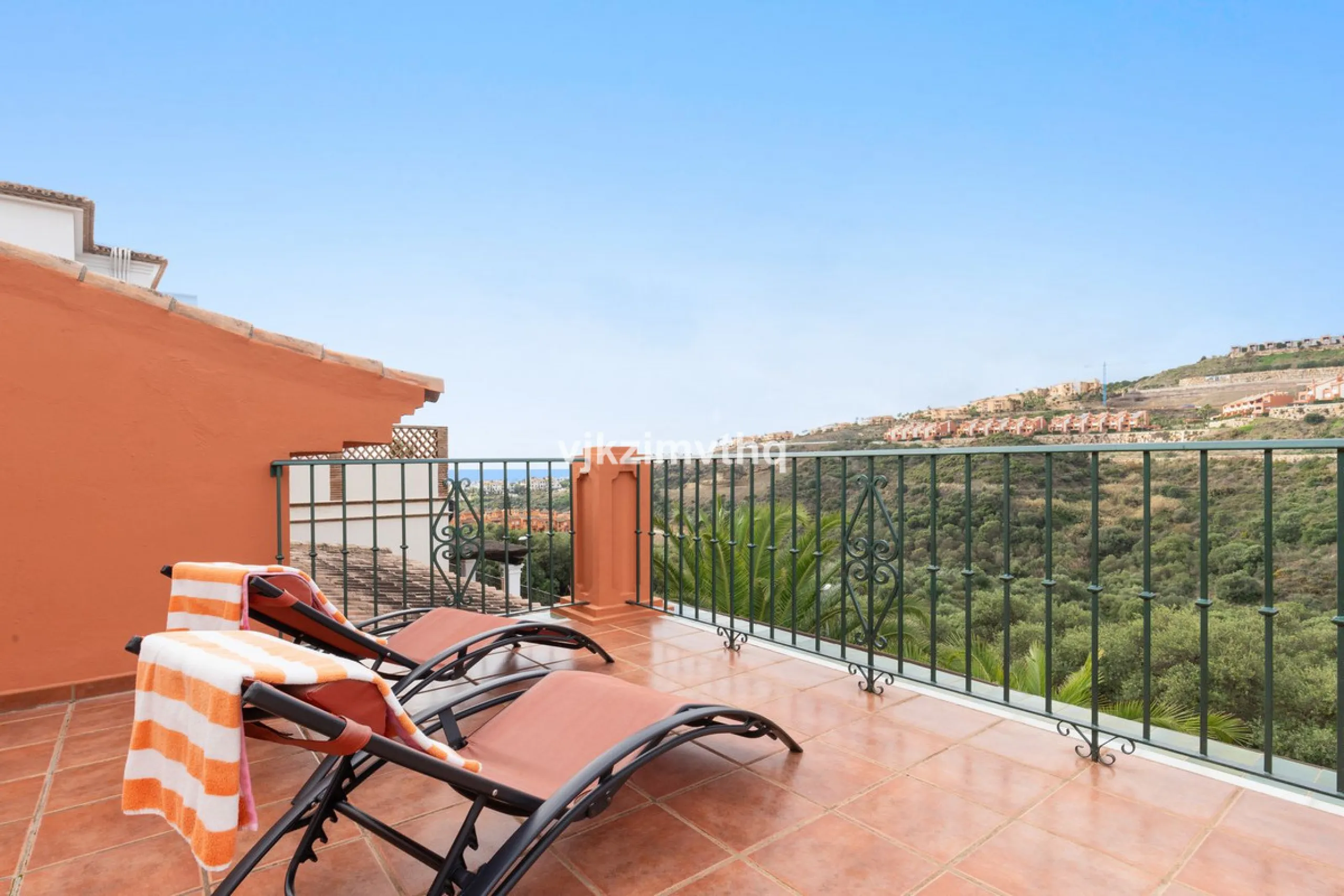 Luxury Andalusian Villa with Heated Pool, Jacuzzi & 5-Car Garage | La Alquería