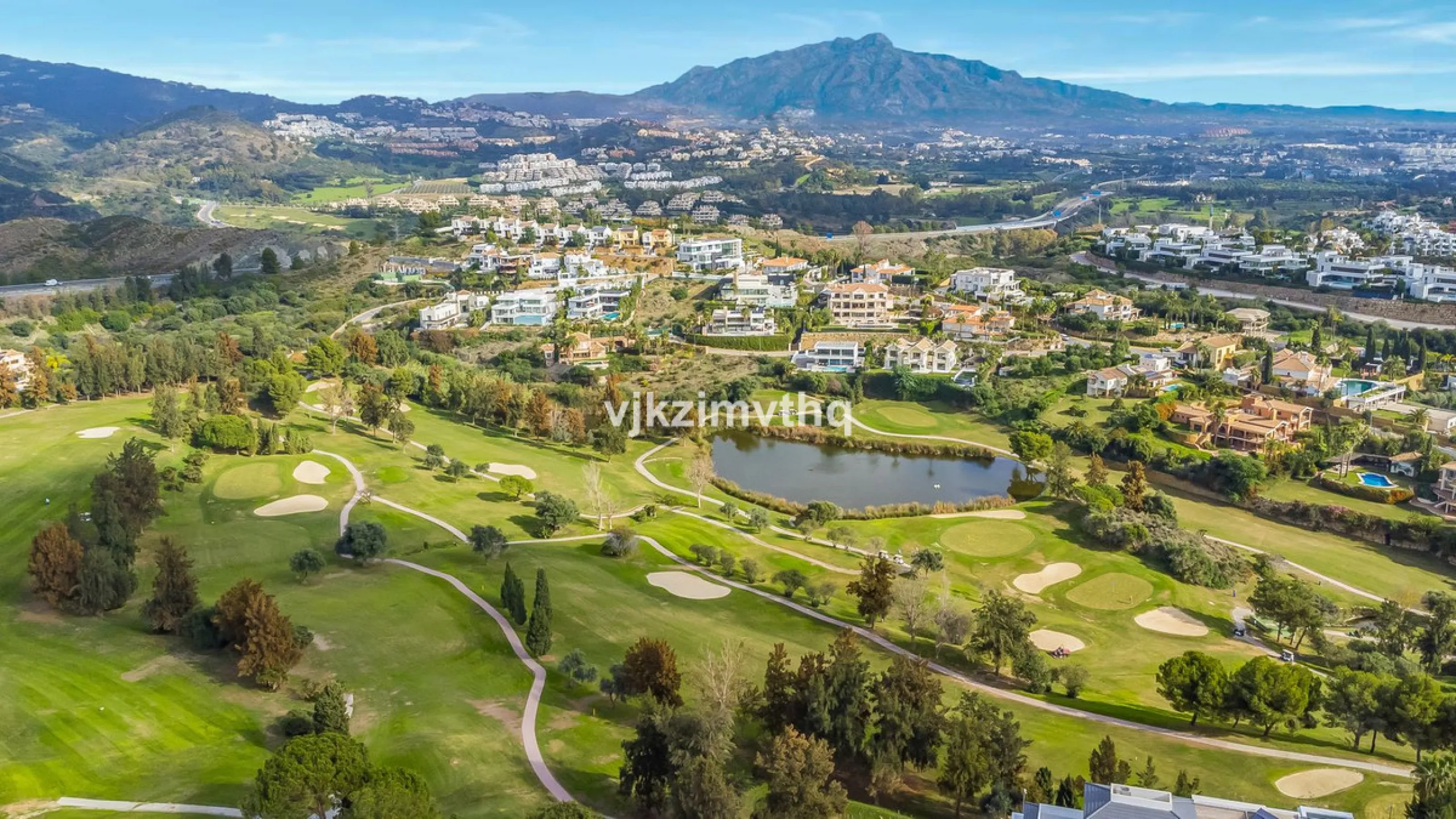 Luxury Andalusian Villa with Heated Pool, Jacuzzi & 5-Car Garage | La Alquería