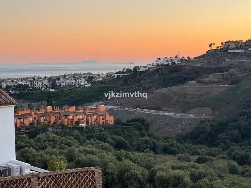 Luxury Andalusian Villa with Heated Pool, Jacuzzi & 5-Car Garage | La Alquería