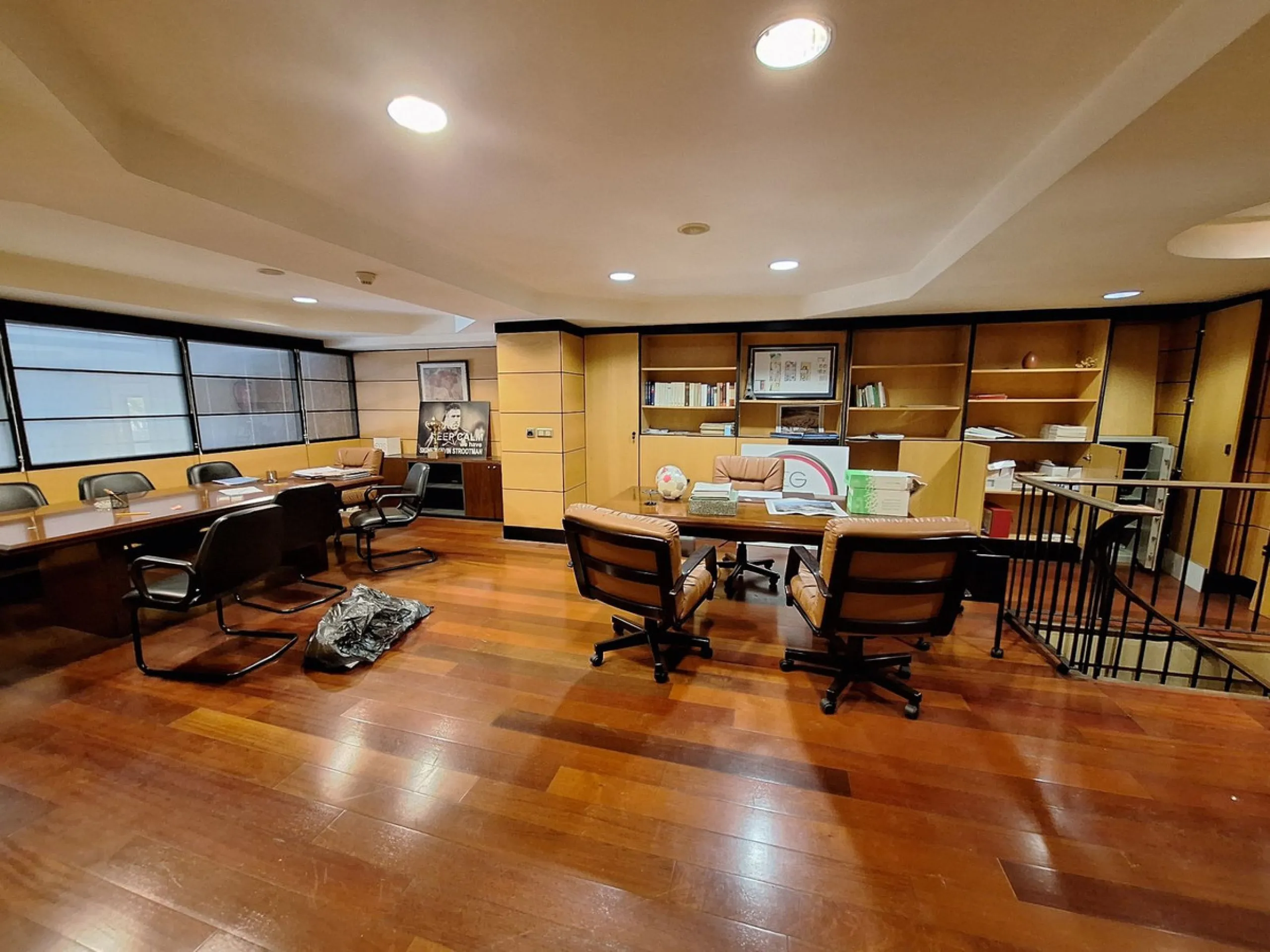 Unique opportunity: Large commercial premises for sale located in one of the main shopping streets of Marbella, just a few metres from the Tax Office and the main Post Office.