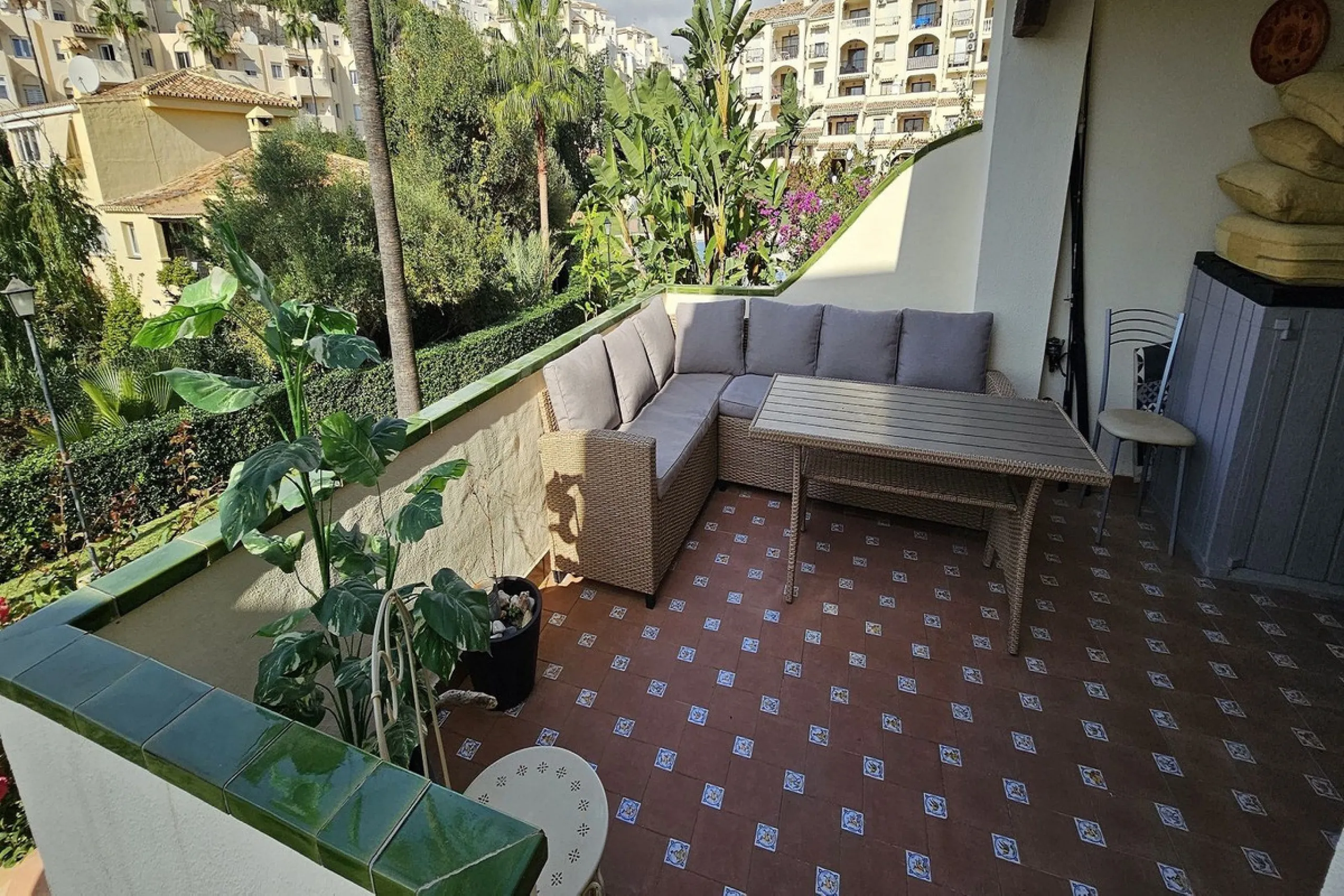It is located in a beautiful residential area close to everything. The property has very well maintained gardens and a communal swimming pool. The beach, restaurants, supermarkets… All amenities are within walking distance.