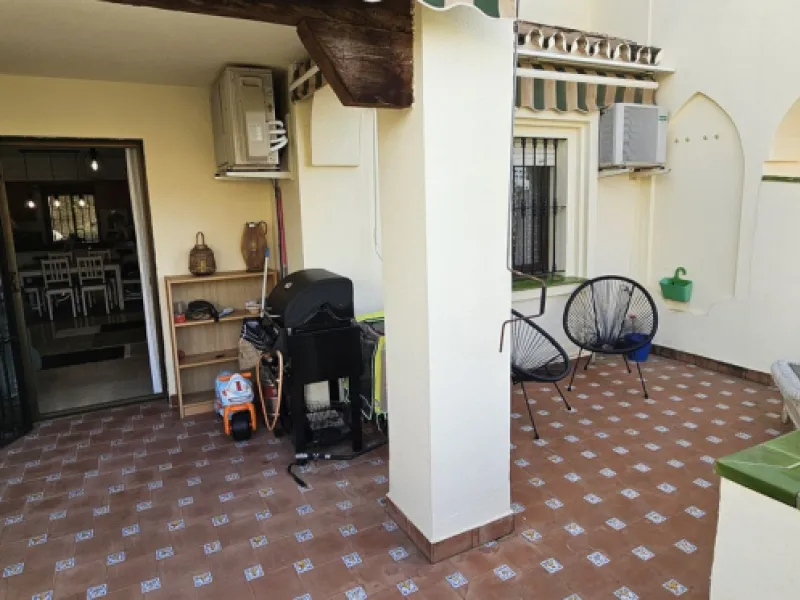 It is located in a beautiful residential area close to everything. The property has very well maintained gardens and a communal swimming pool. The beach, restaurants, supermarkets… All amenities are within walking distance.