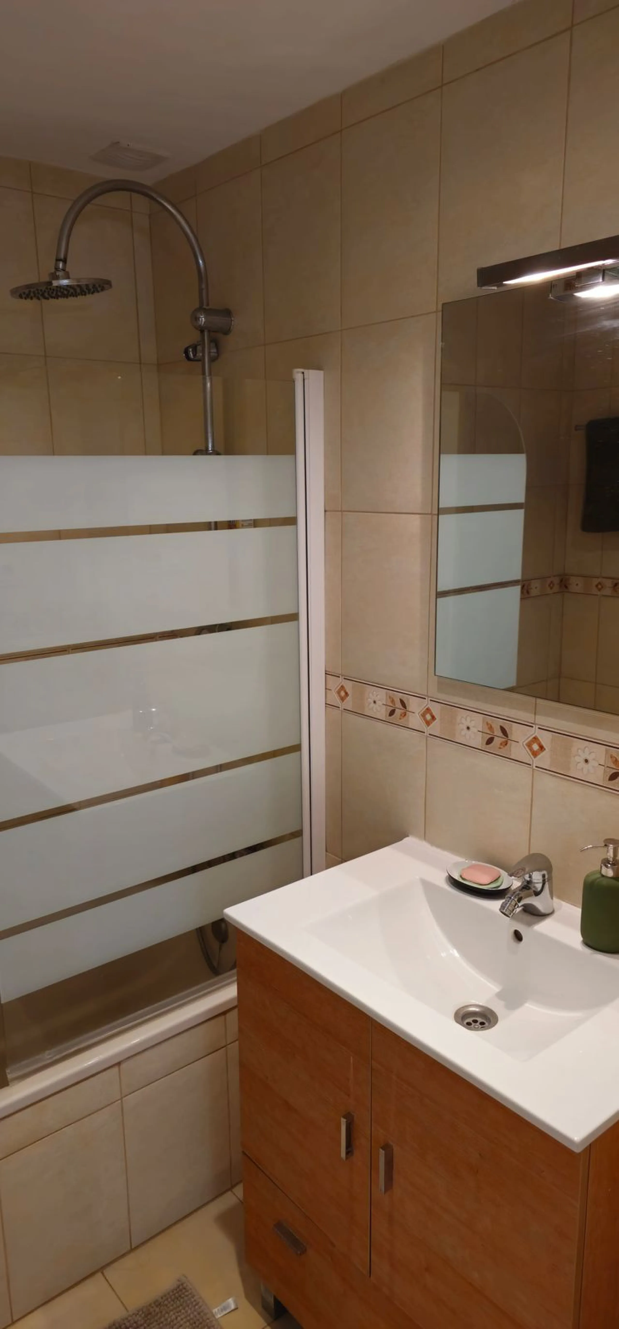 It is located in a beautiful residential area close to everything. The property has very well maintained gardens and a communal swimming pool. The beach, restaurants, supermarkets… All amenities are within walking distance.