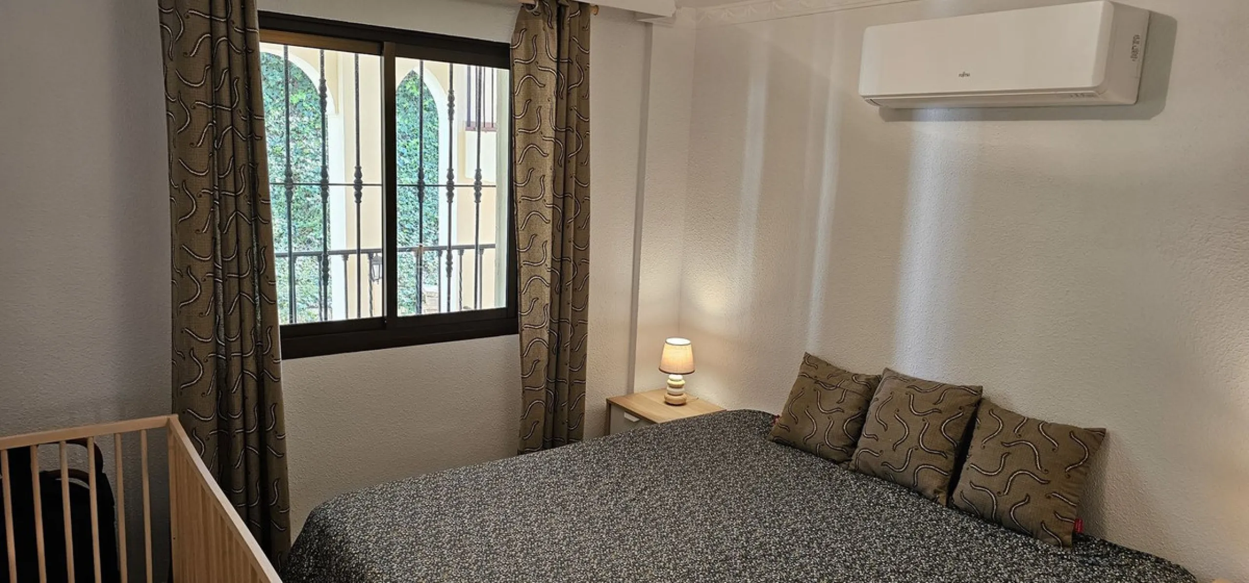 It is located in a beautiful residential area close to everything. The property has very well maintained gardens and a communal swimming pool. The beach, restaurants, supermarkets… All amenities are within walking distance.