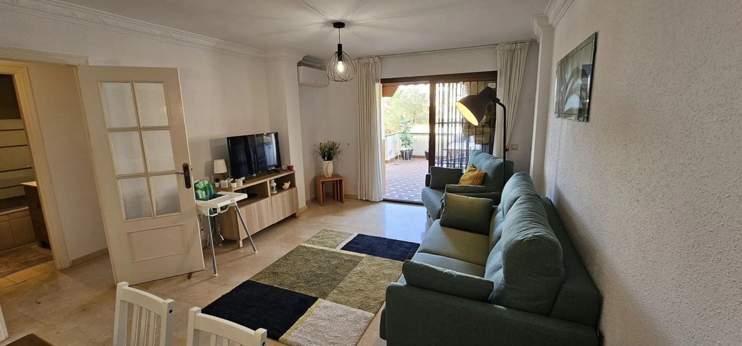 It is located in a beautiful residential area close to everything. The property has very well maintained gardens and a communal swimming pool. The beach, restaurants, supermarkets… All amenities are within walking distance.