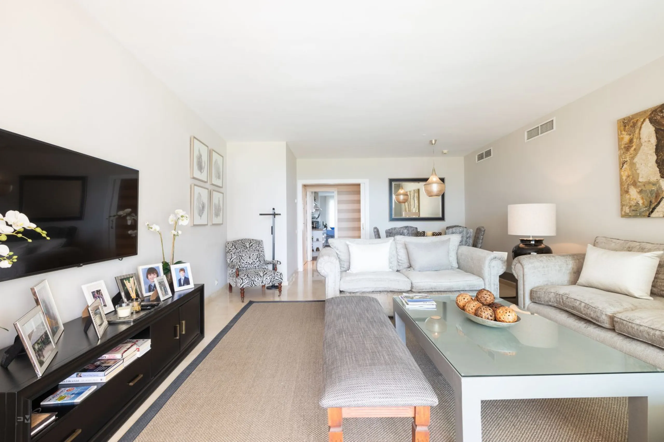 Ground Floor Apartment, Estepona, Costa del Sol.