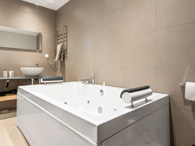 House - Townhouse в продаже в Benahavís, Málaga. В доме 5 спален и 6 ванных комнат. Площадь дома 308 м². Площадь участка 181 м²