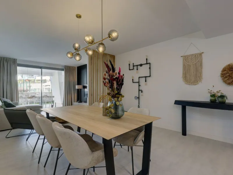 **Stunning Ground Floor Apartment in New Golden Mile Estepona**