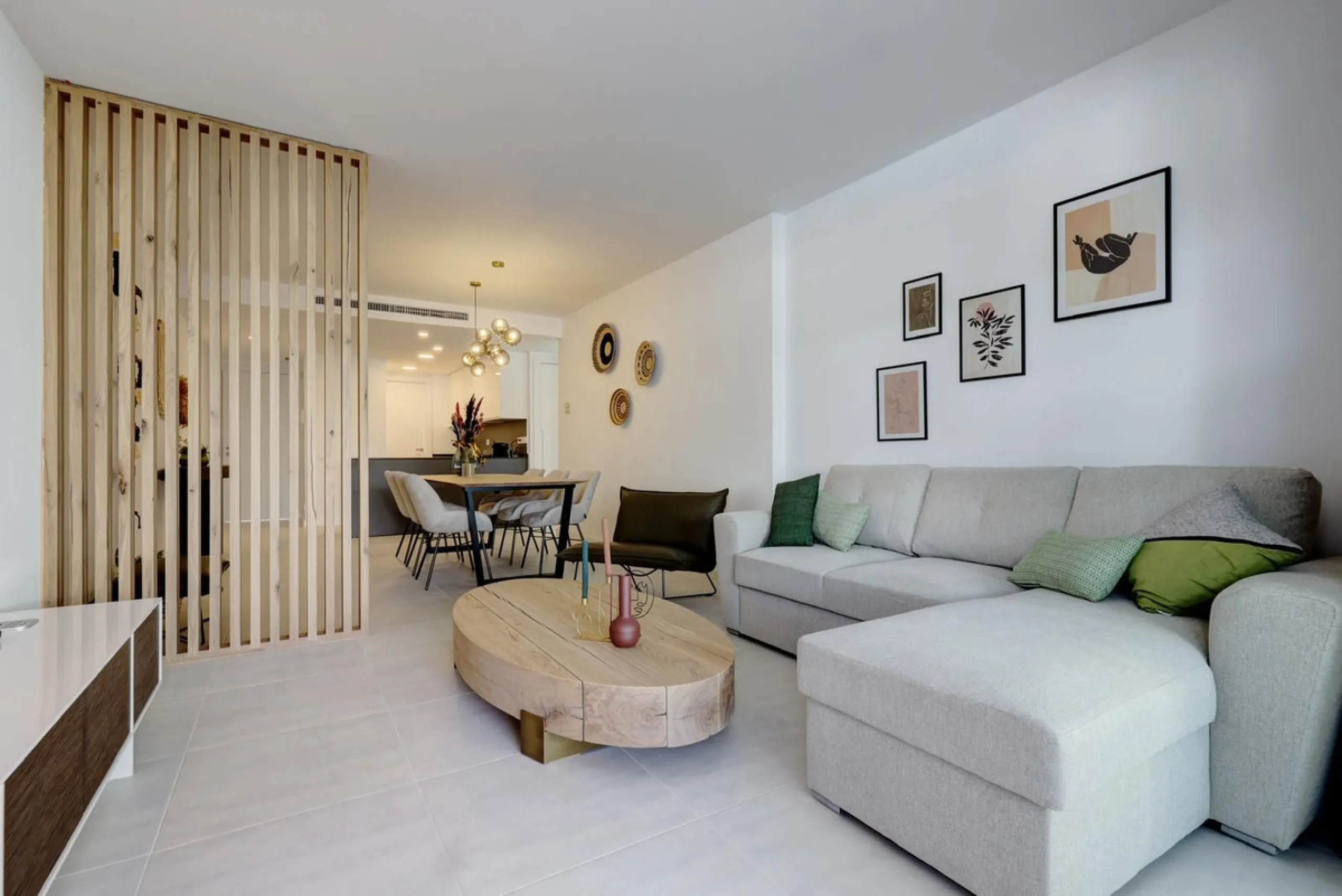 **Stunning Ground Floor Apartment in New Golden Mile Estepona**