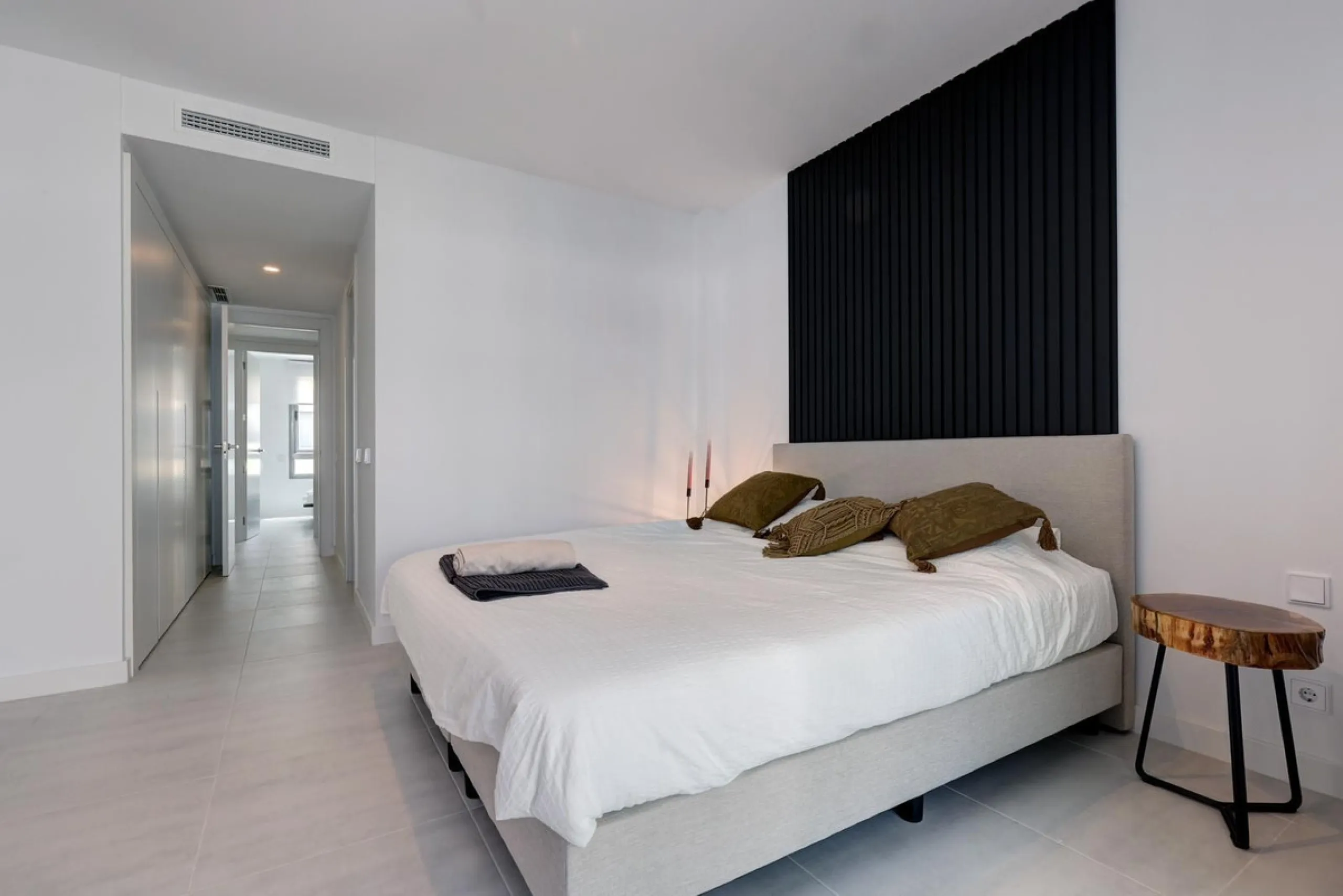 **Stunning Ground Floor Apartment in New Golden Mile Estepona**