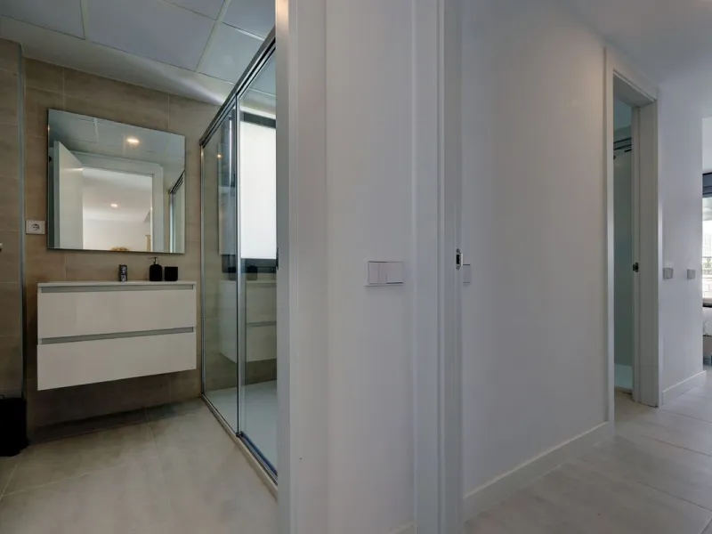 **Stunning Ground Floor Apartment in New Golden Mile Estepona**