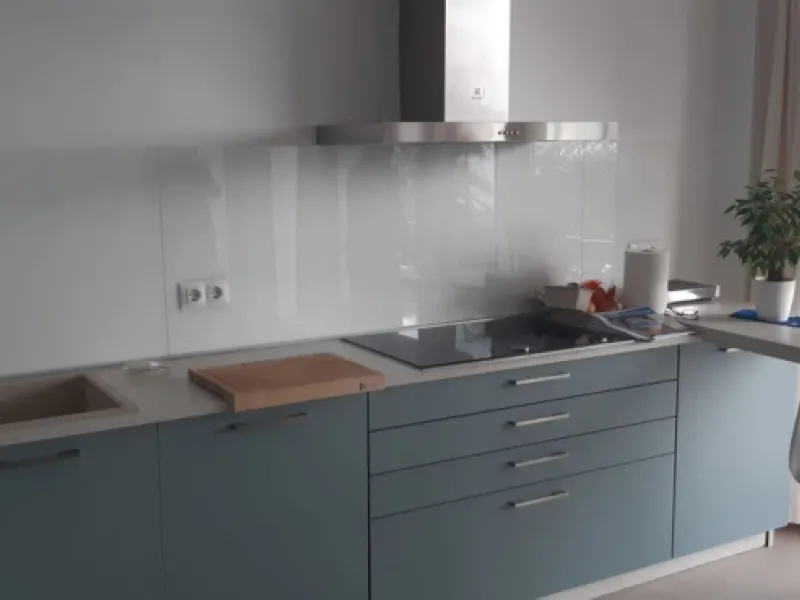 Apartment - Middle Floor Apartment в продаже в Estepona, Málaga. В доме 2 спален и 2 ванных комнат. Площадь дома 110 м²