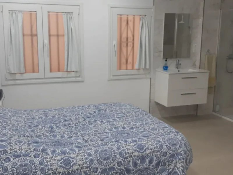 Apartment - Middle Floor Apartment в продаже в Estepona, Málaga. В доме 2 спален и 2 ванных комнат. Площадь дома 110 м²