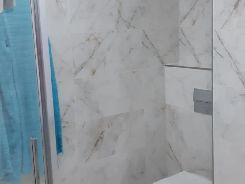 Apartment - Middle Floor Apartment в продаже в Estepona, Málaga. В доме 2 спален и 2 ванных комнат. Площадь дома 110 м²