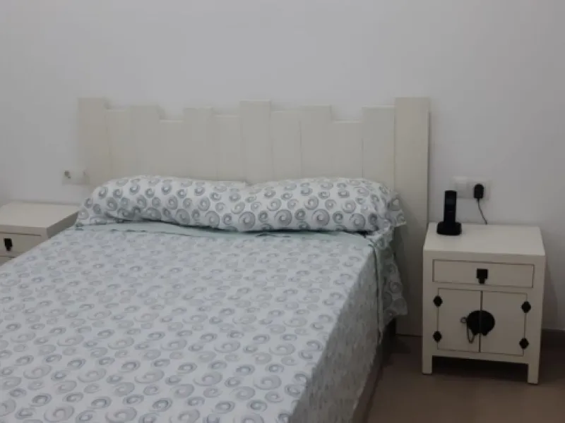 Apartment - Middle Floor Apartment в продаже в Estepona, Málaga. В доме 2 спален и 2 ванных комнат. Площадь дома 110 м²