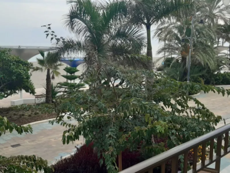 Apartment - Middle Floor Apartment в продаже в Estepona, Málaga. В доме 2 спален и 2 ванных комнат. Площадь дома 110 м²