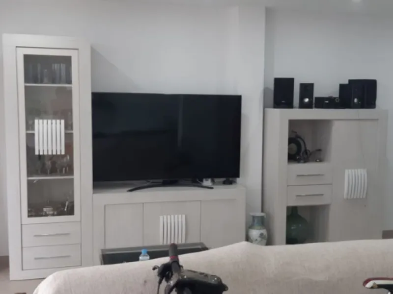 Apartment - Middle Floor Apartment в продаже в Estepona, Málaga. В доме 2 спален и 2 ванных комнат. Площадь дома 110 м²